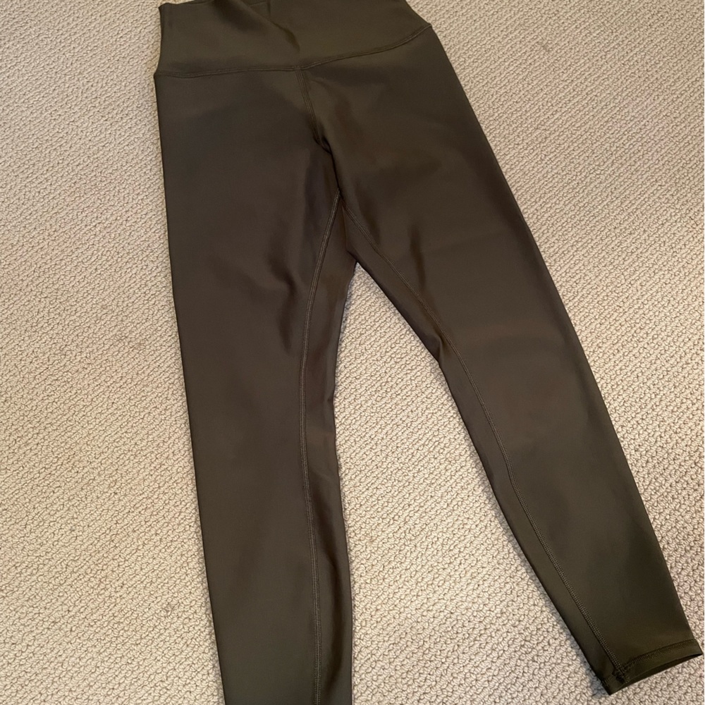 ALO Yoga high waist airlift 7/8 legging